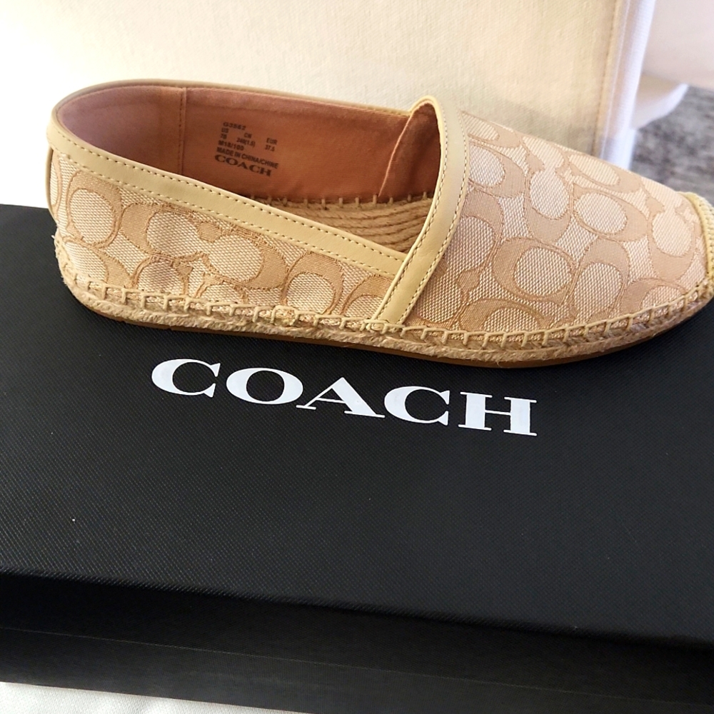 Coach Casey ESP SIG JAQ